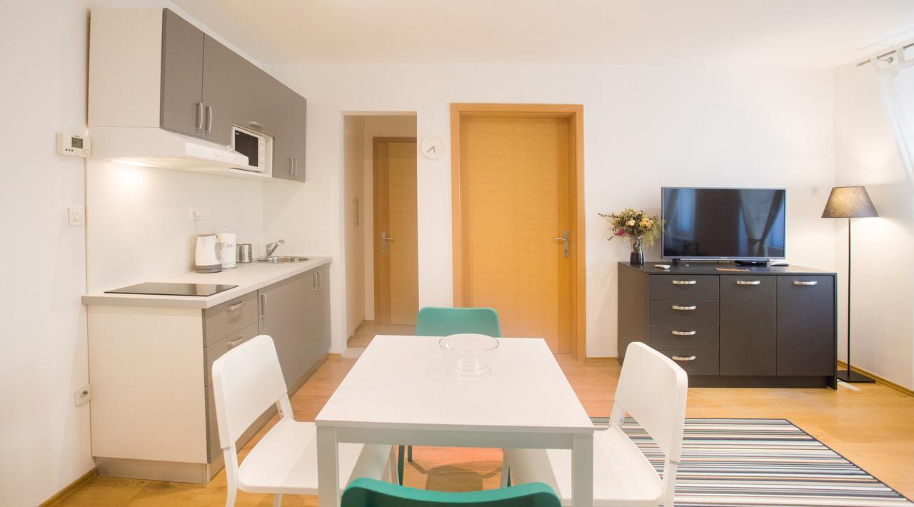 S&a Apartment